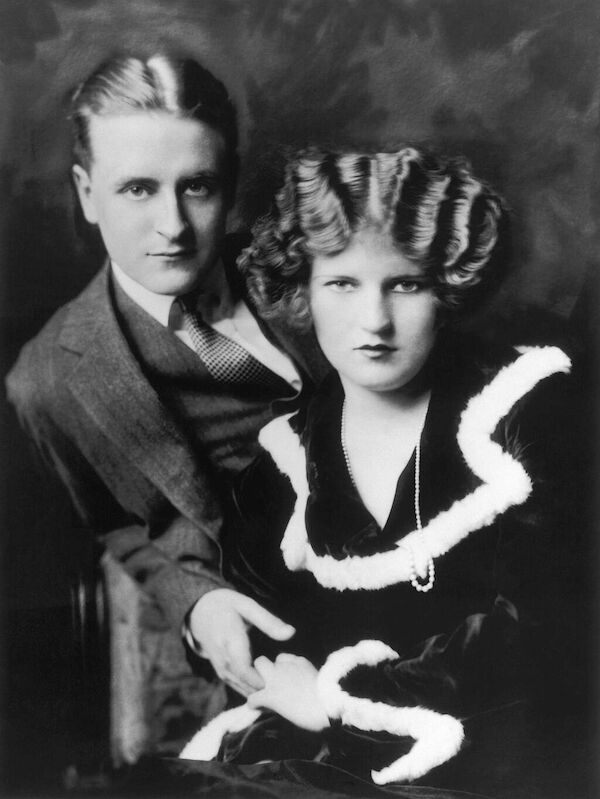 Das Foto zeigt F. Scott Fitzgerald und Zelda Fitzgerald